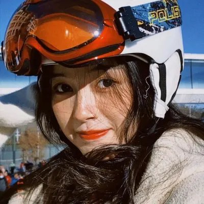 我们才不是兄弟呢